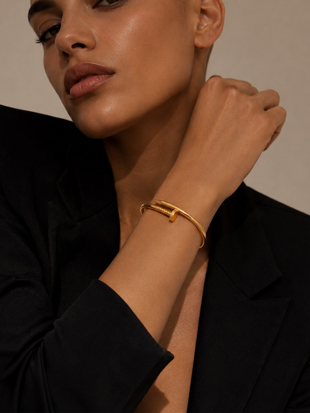 Kneel Bangle