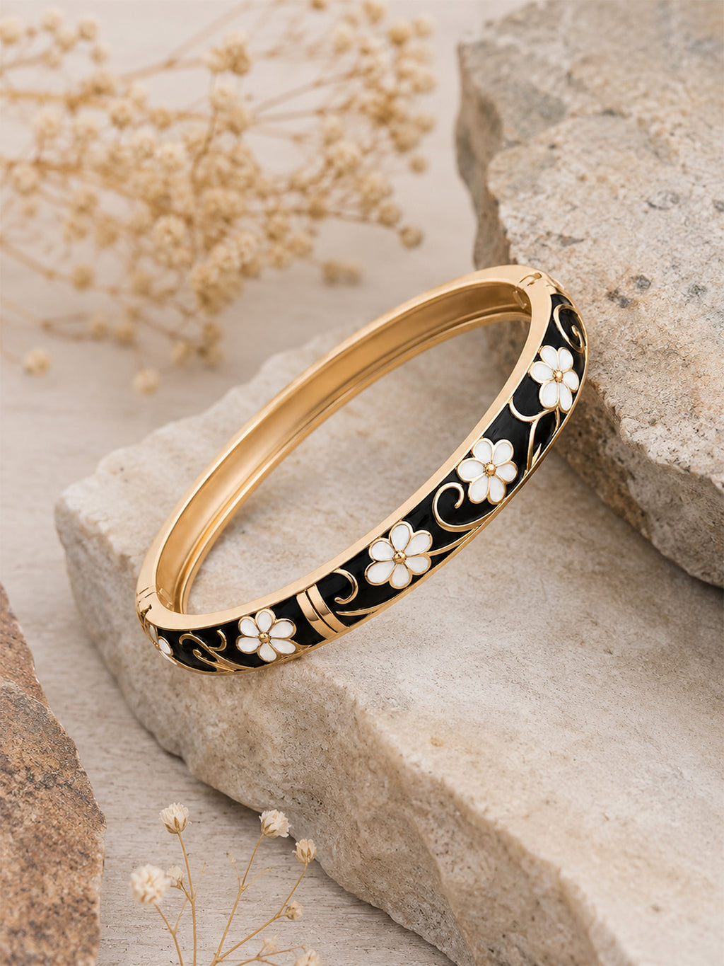Midnight Daisy Bangle