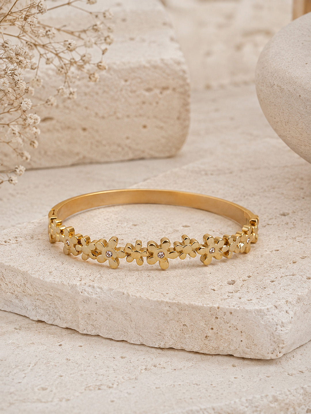 Daisy Bloom Bangle