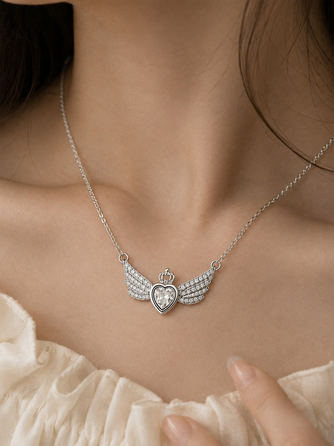 Aurelle Wings Necklace - Silver