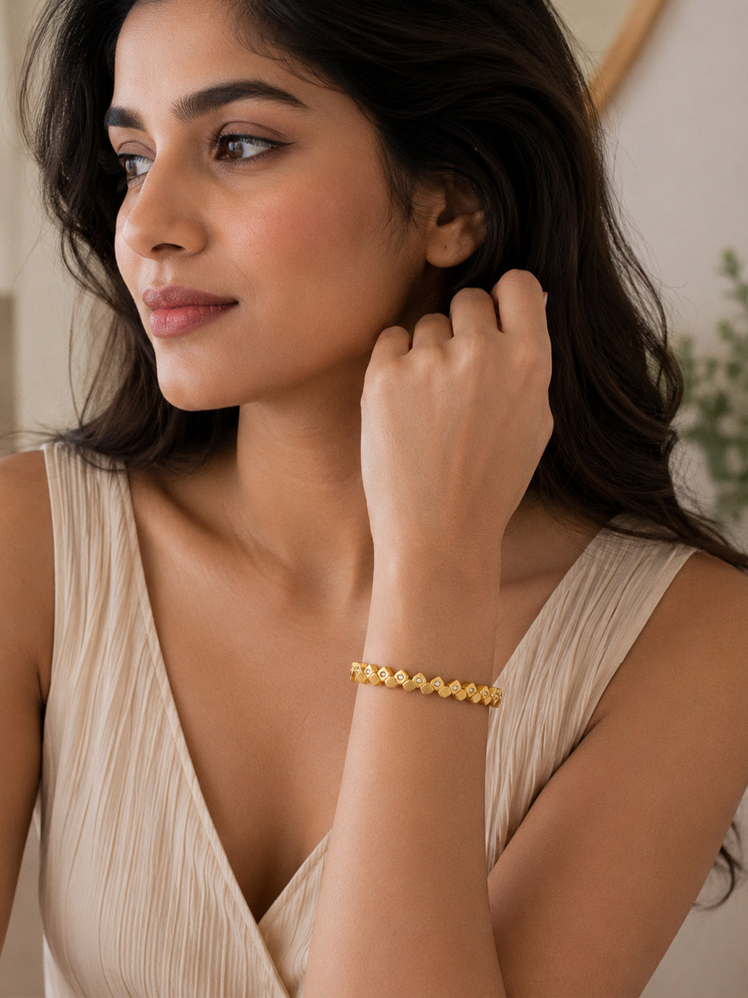 Laurel Luxe Bangle