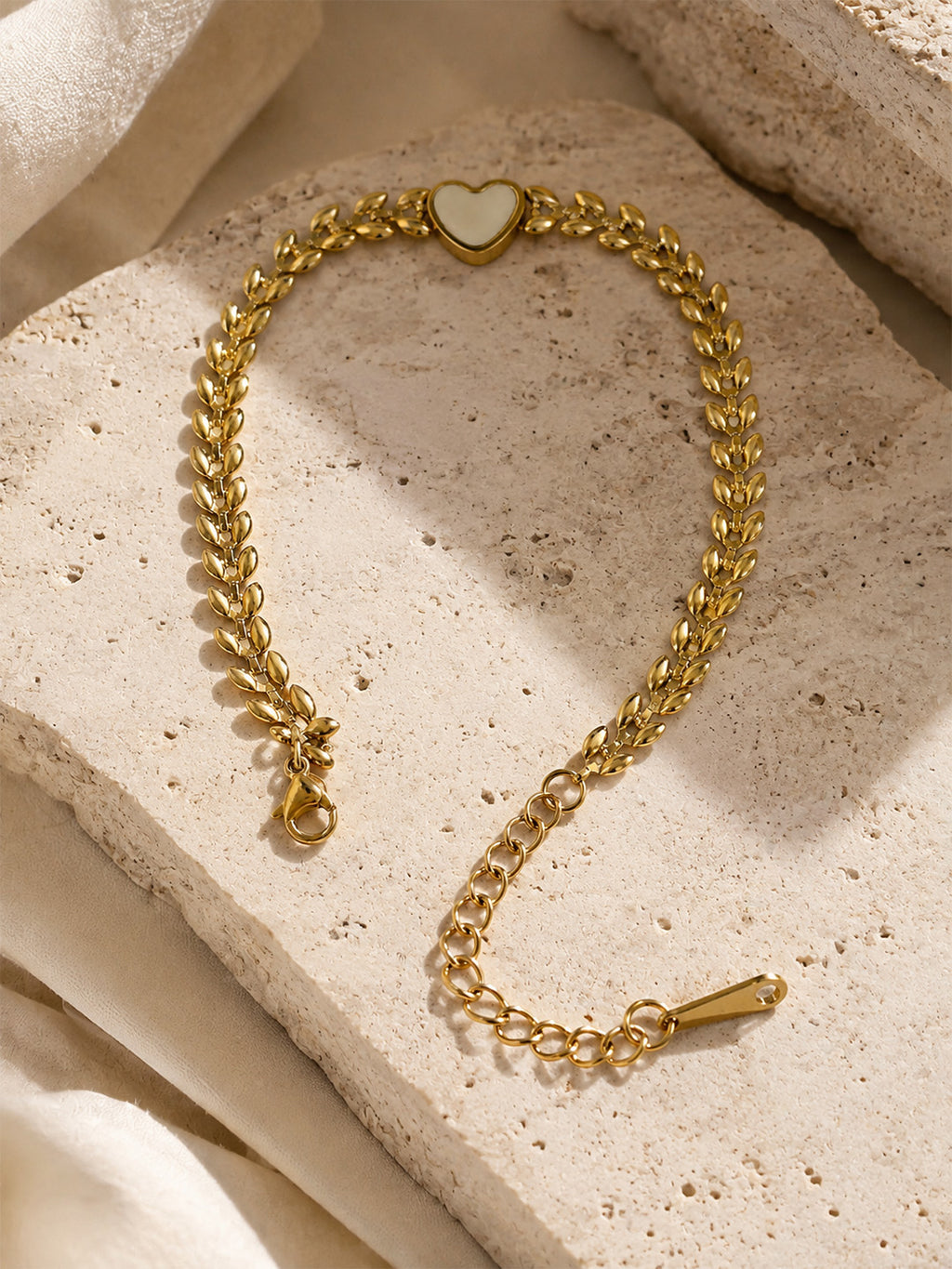 Veyra Twist Bracelet