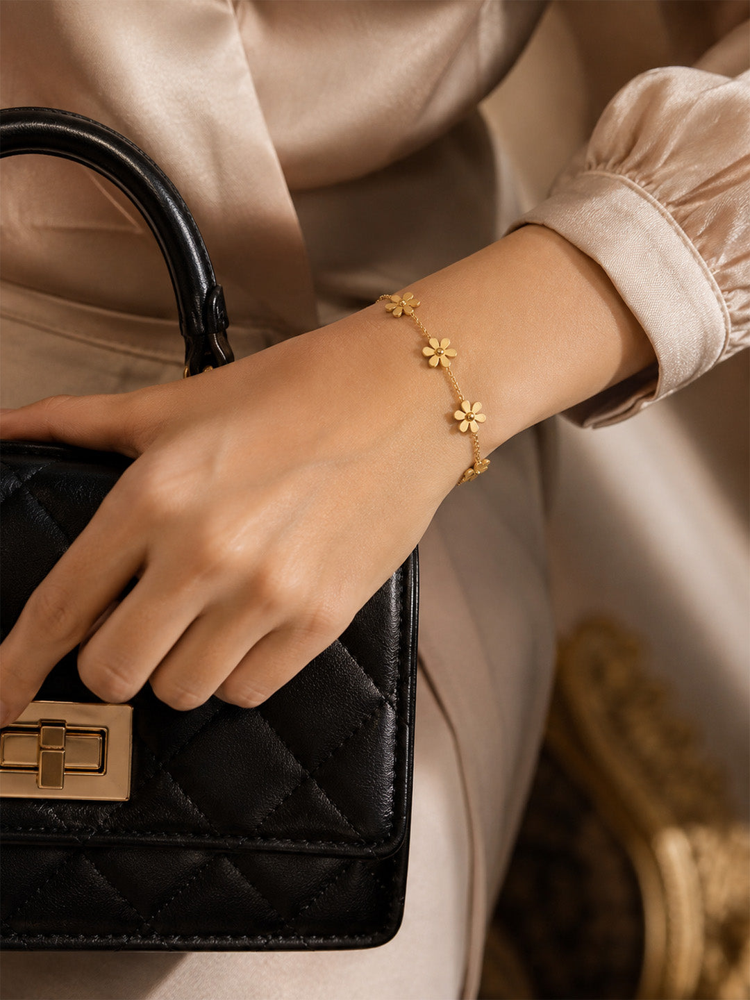 Daisy Bloom Bracelet