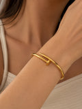 Kneel Bangle