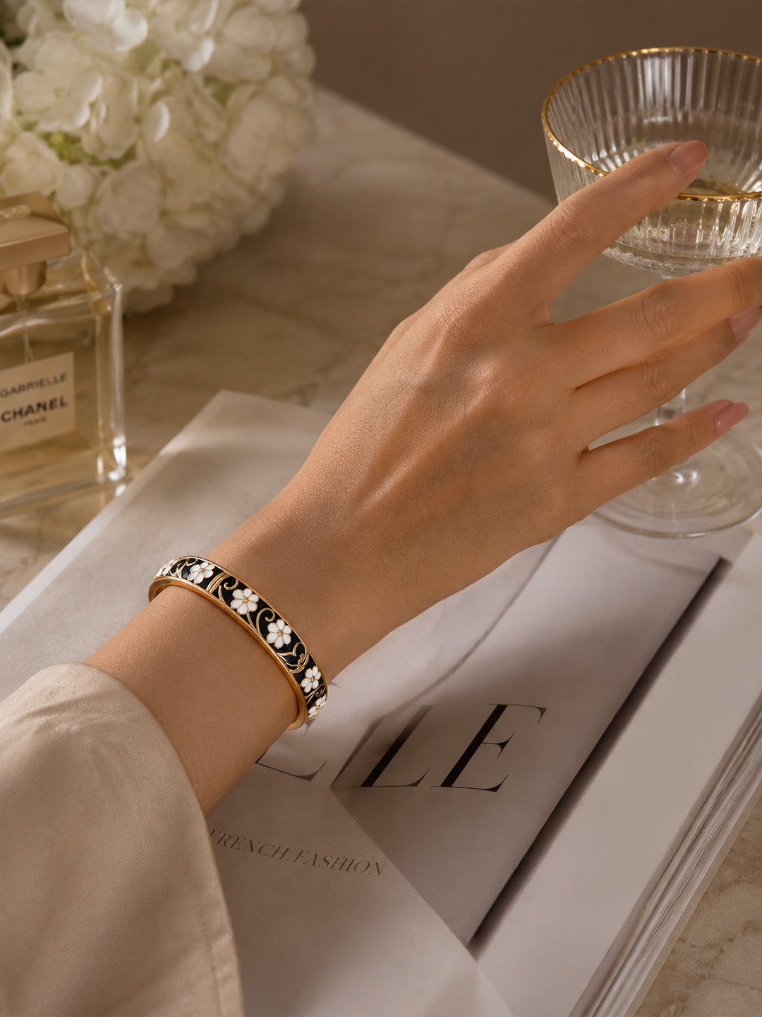 Midnight Daisy Bangle